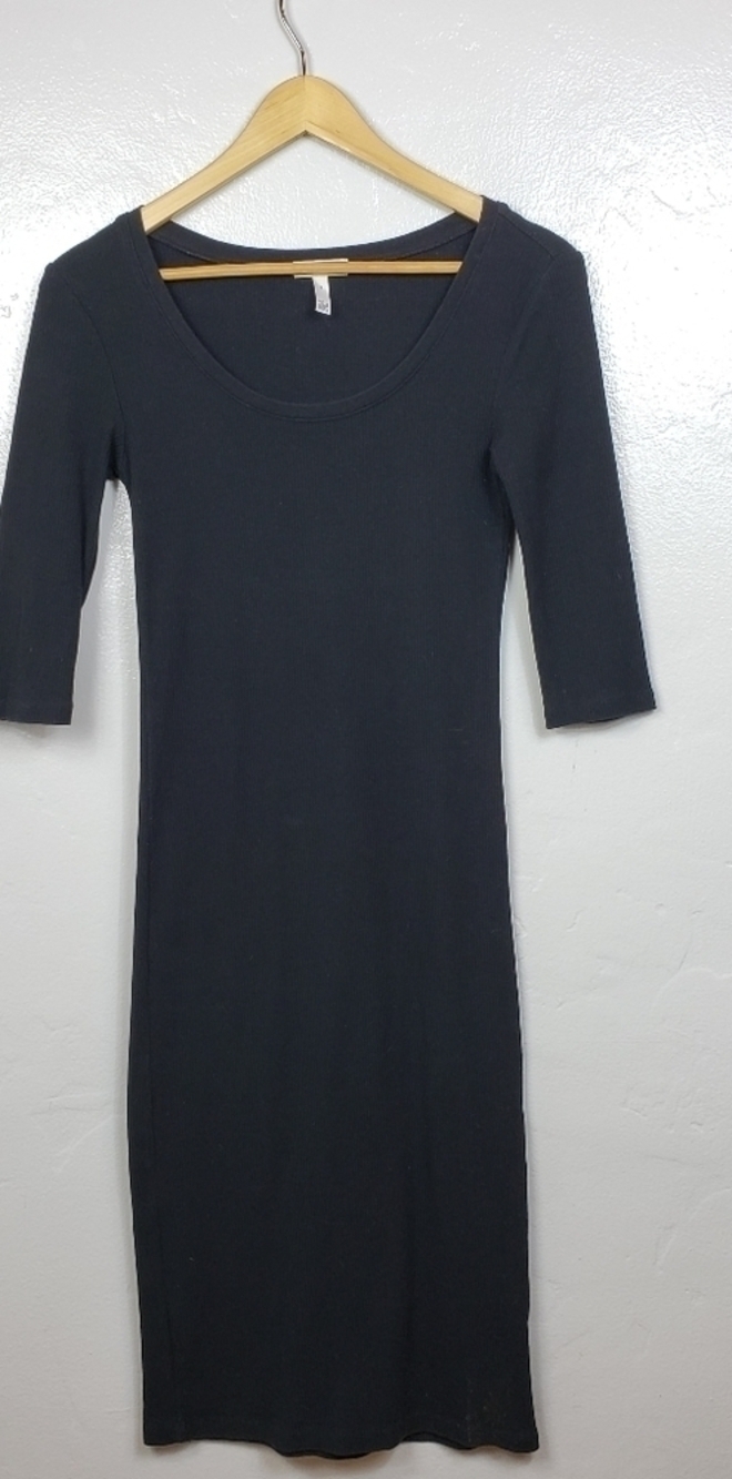 Leith Black Ribbed 3/4 Sleeve Bodycon Midi Dress
